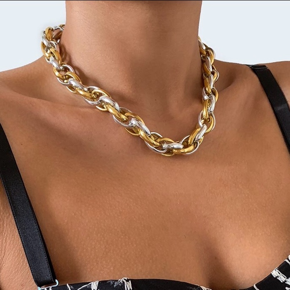 ⚜️[𝟯𝟬%𝗢𝗙𝗙|𝗯𝘂𝗻𝗱𝗹𝗲𝘀 𝟯+]⚜️Big Link Two-Tone Choker NEW
